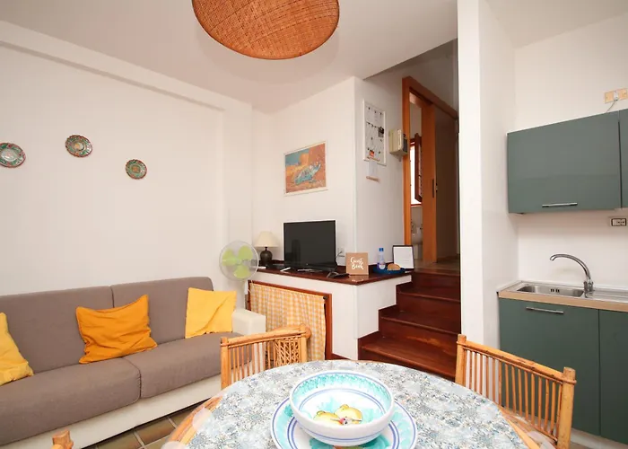 Casa Sciusca تْشيفالو